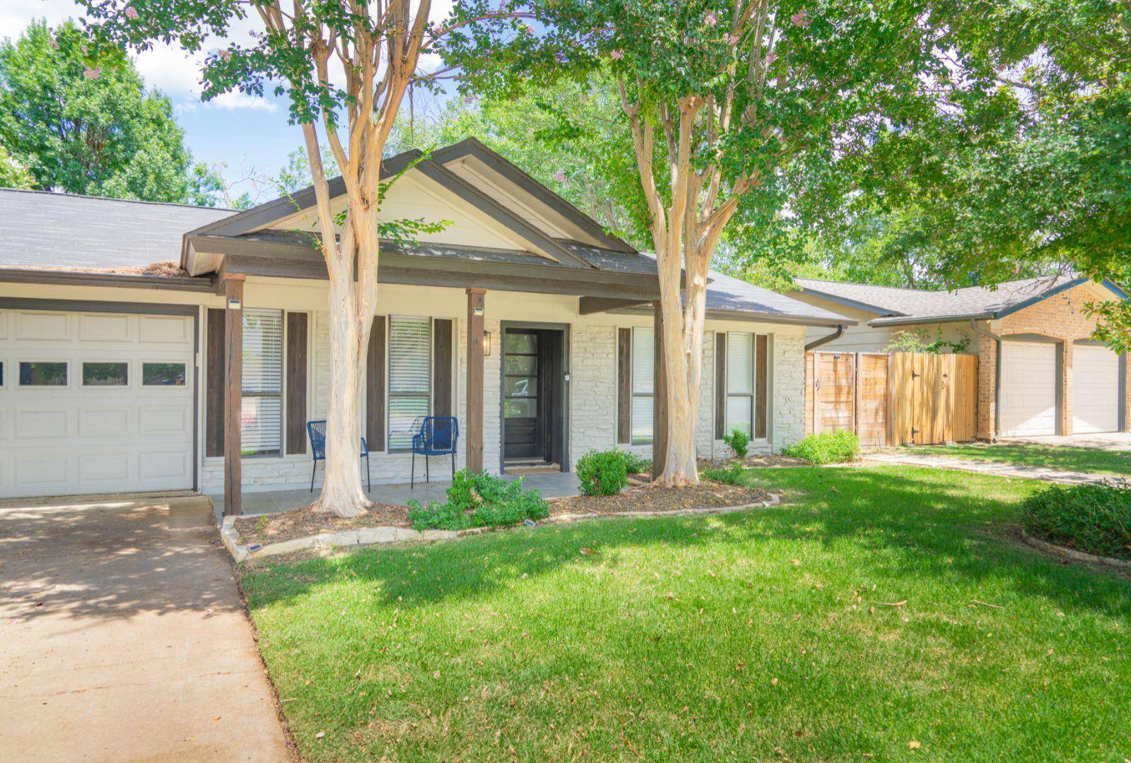 7002 Whispering Oaks DR, Austin, TX 78745