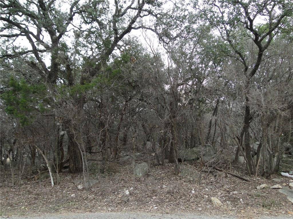 000 Magnolia LN, Cottonwood Shores, TX 78657