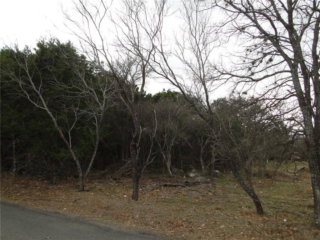 000 Magnolia LN, Cottonwood Shores, TX 78657