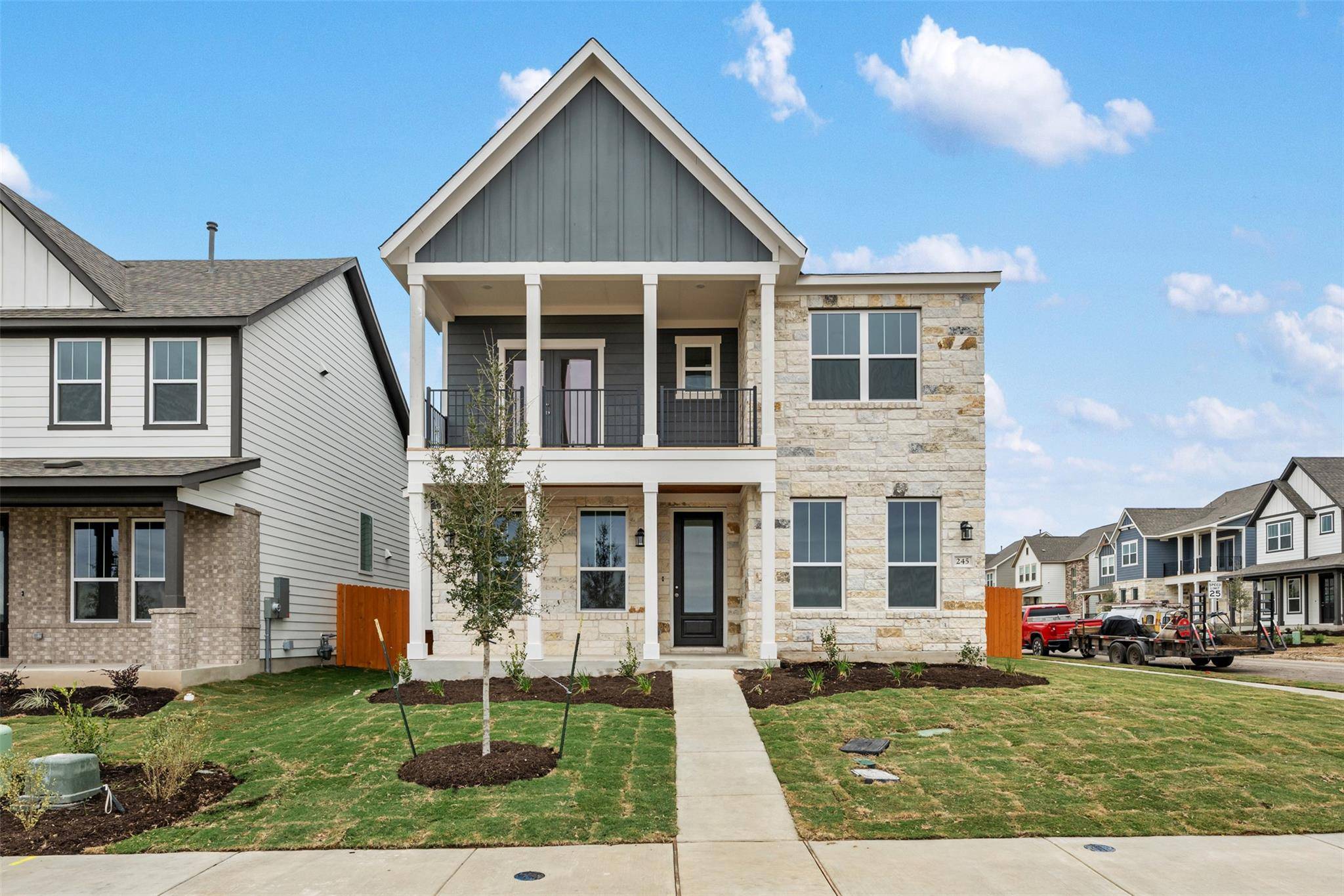429 Carr DR, Liberty Hill, TX 78642
