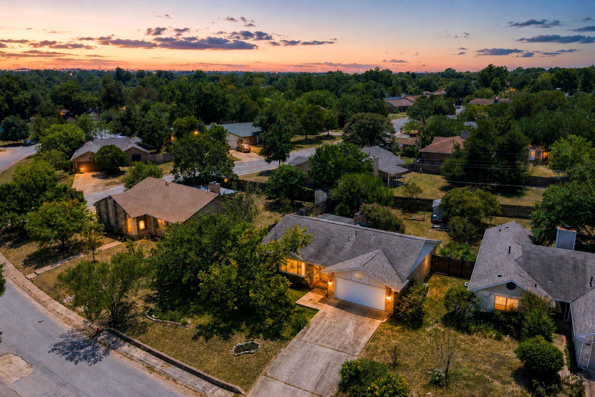 1407 Gatlinburg DR, Pflugerville, TX 78660