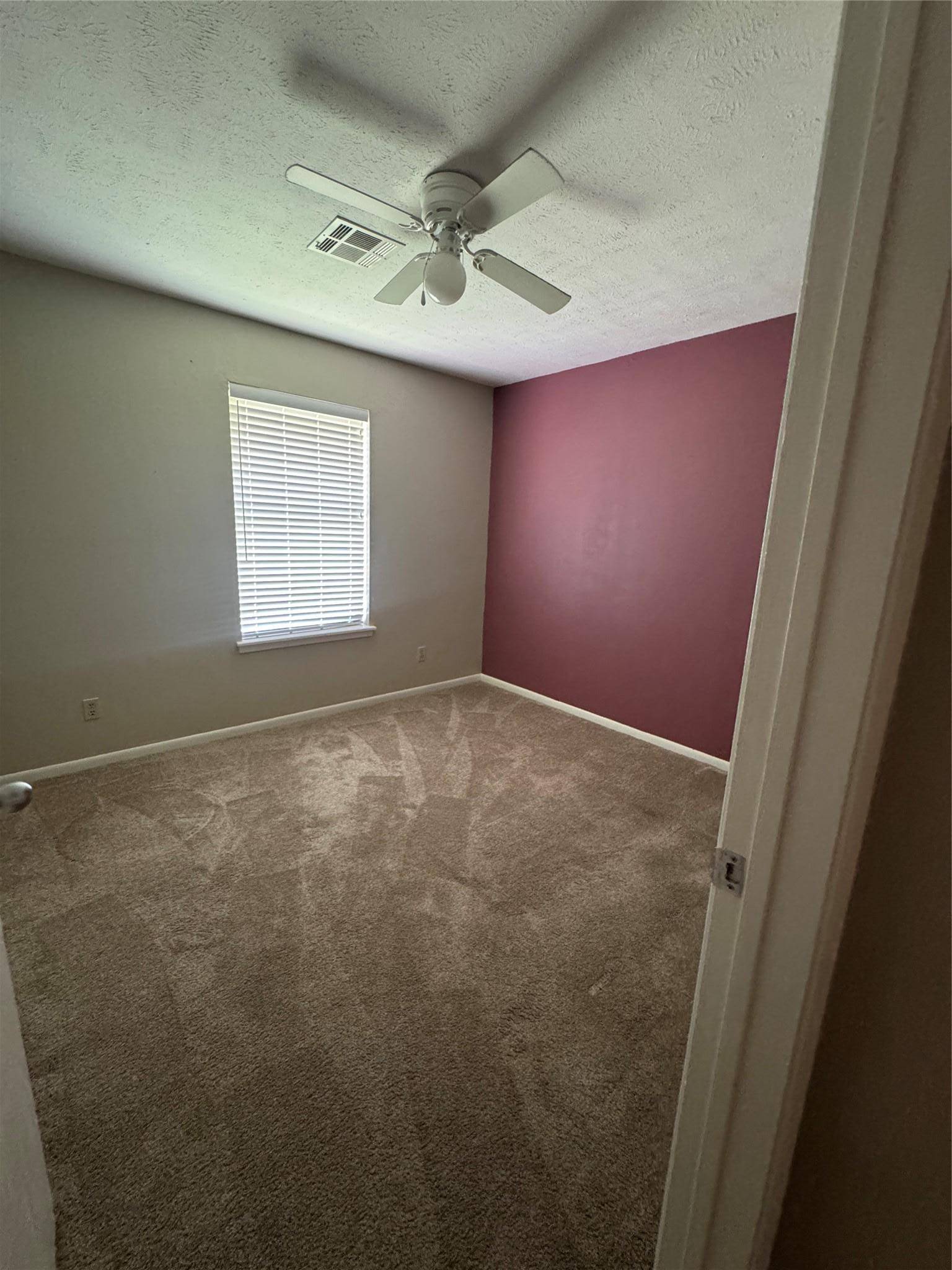 2004 Brazos Ave, Rockdale, TX 76567