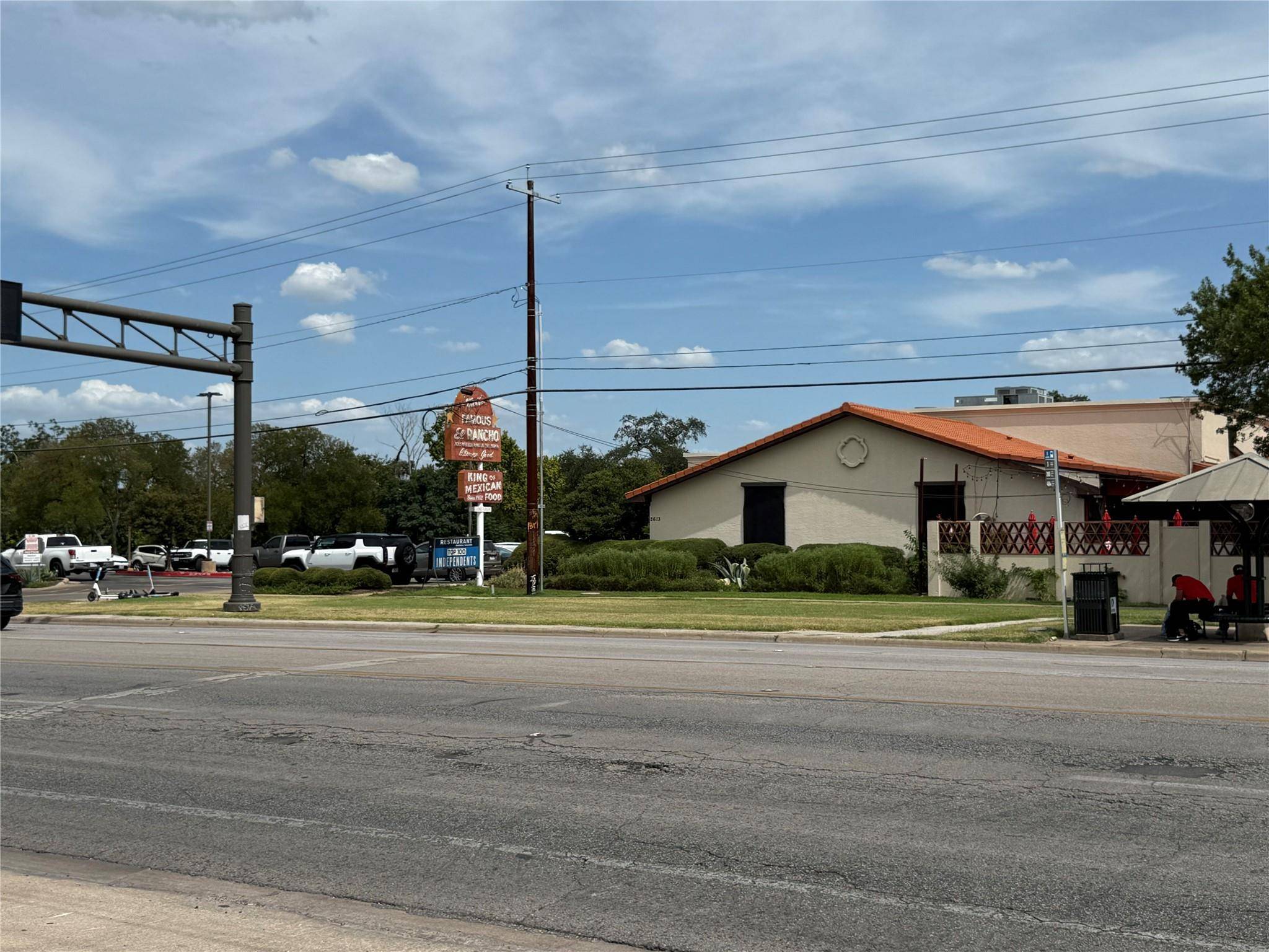 2200 Dickson DR #127, Austin, TX 78704