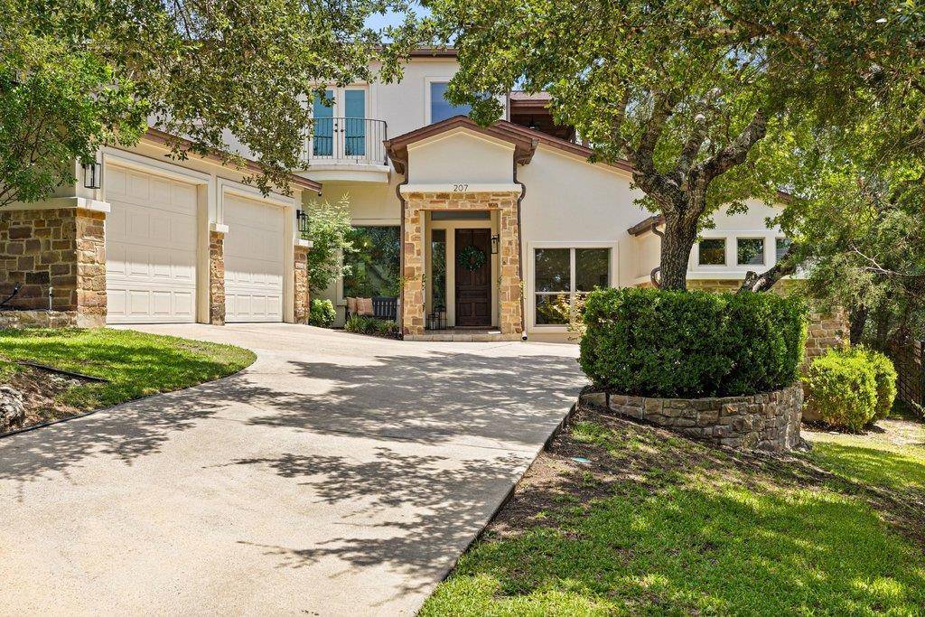 207 Spellbrook LN, Lakeway, TX 78734