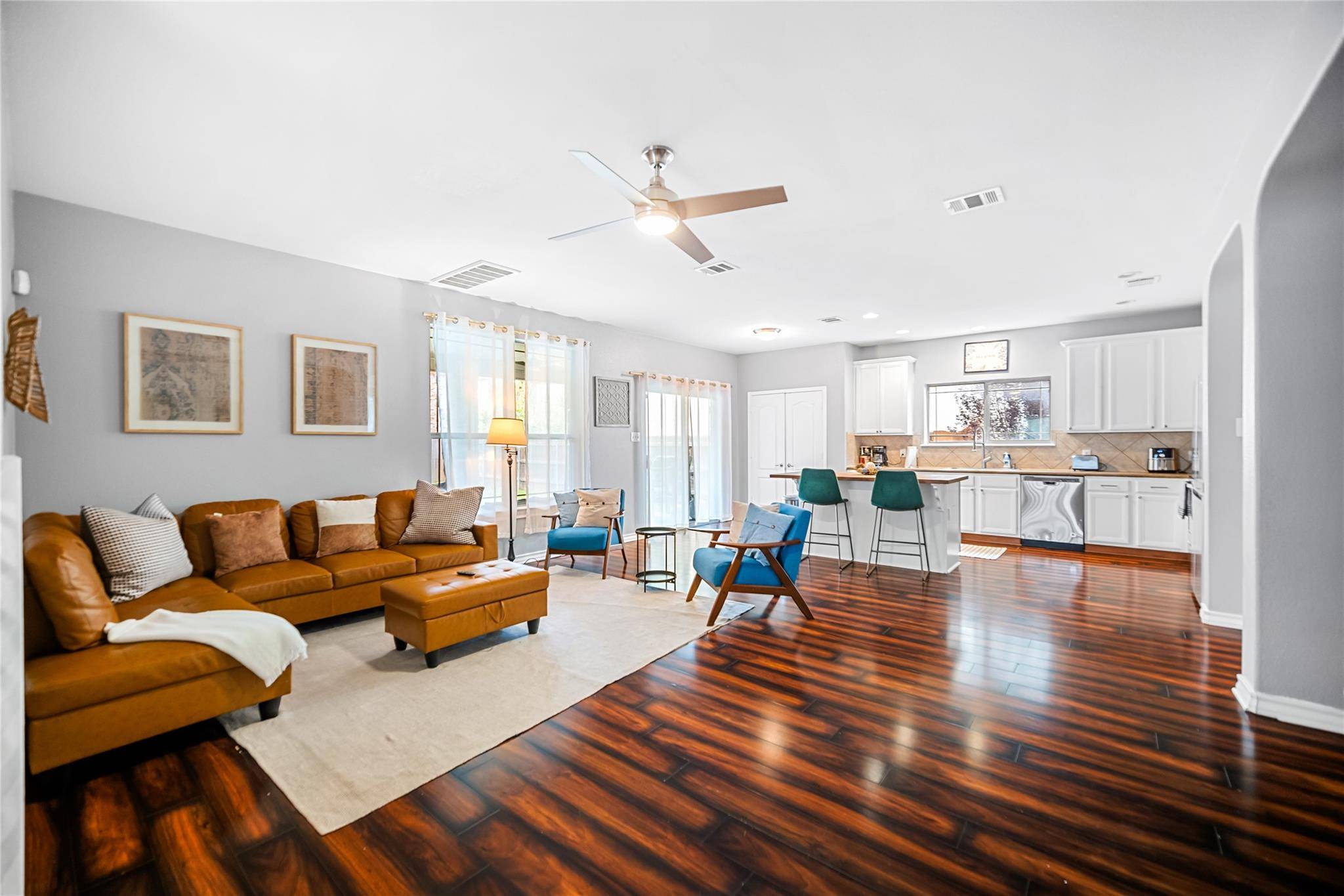 321 Angel Oak ST, Austin, TX 78748
