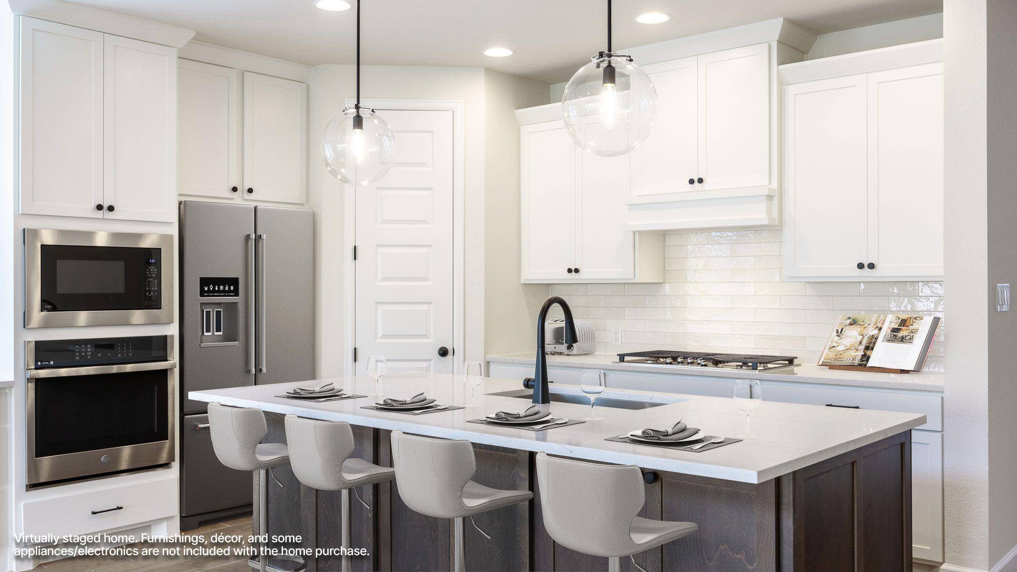 141 Ensberg LN, Liberty Hill, TX 78642