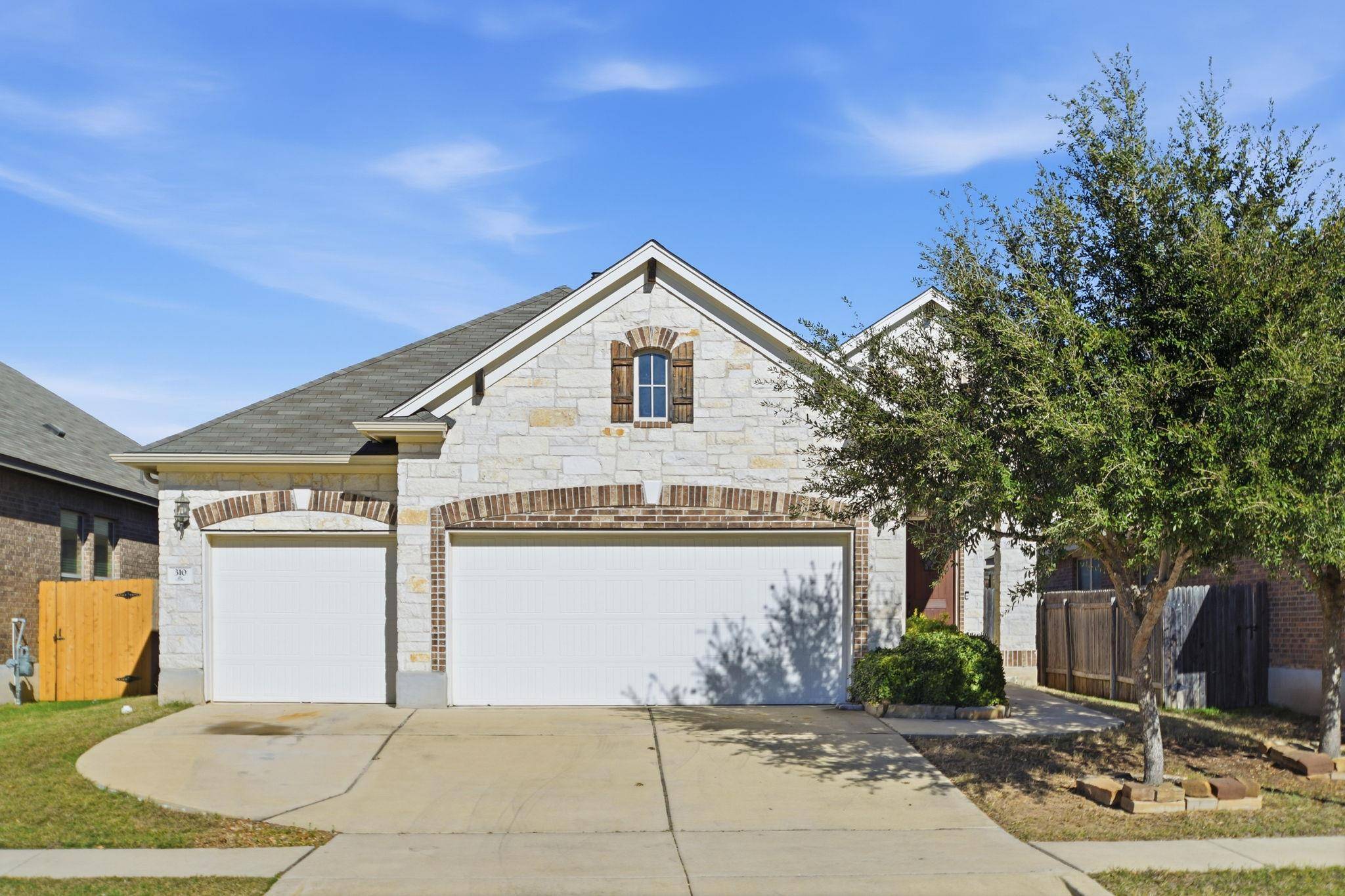310 Durata DR, San Marcos, TX 78666