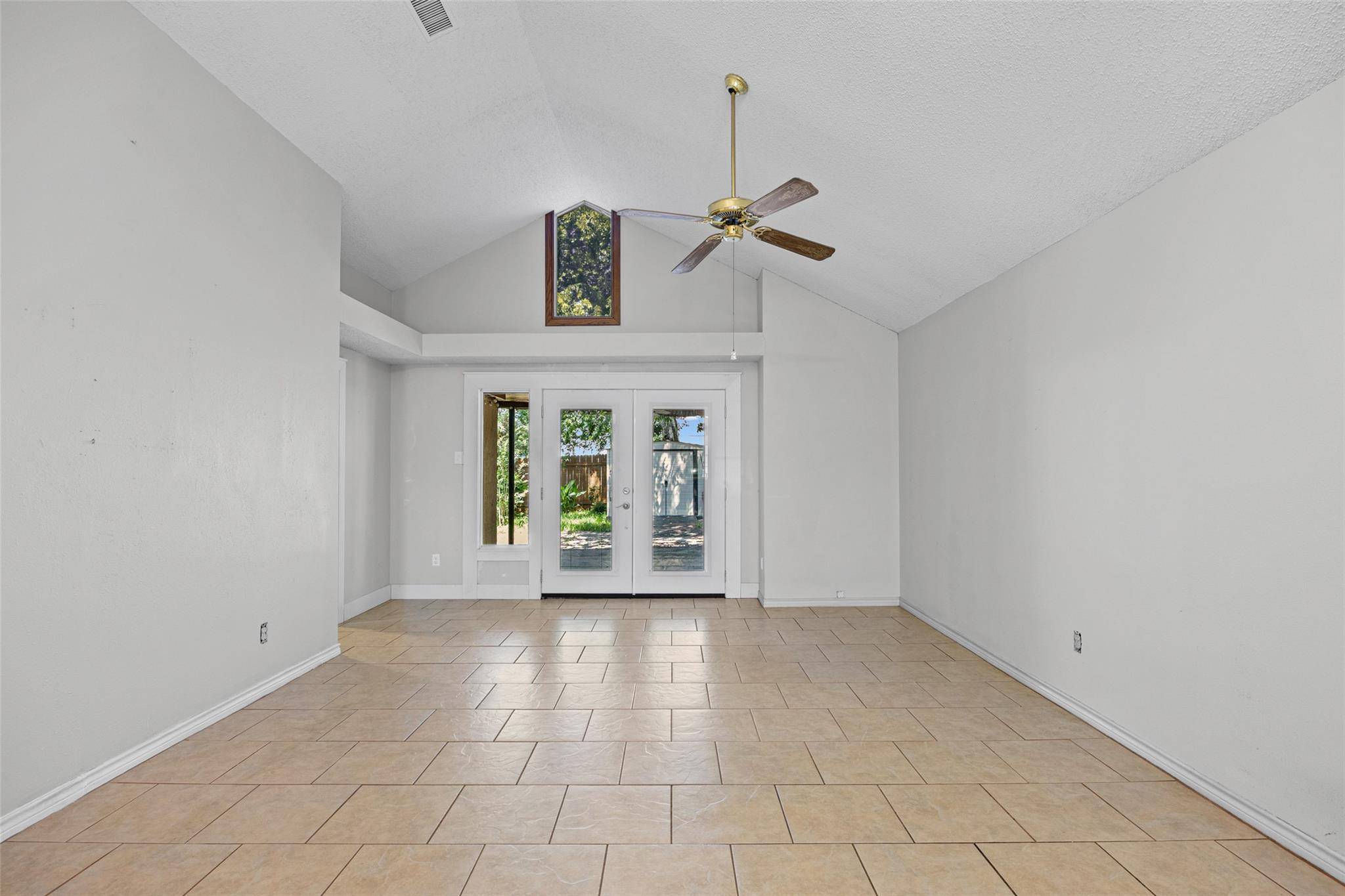 5318 Walnut Grove DR, Austin, TX 78744
