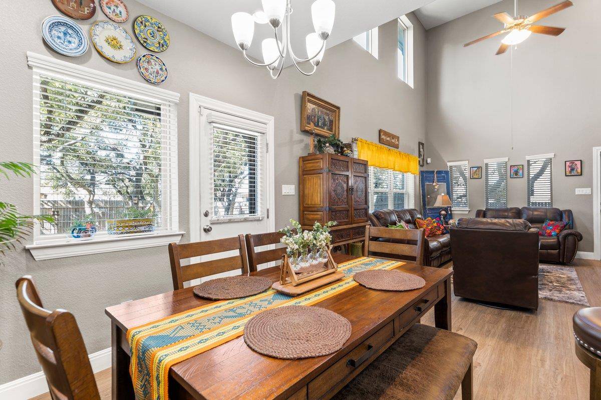 2304 S Lakeline BLVD #401, Cedar Park, TX 78613
