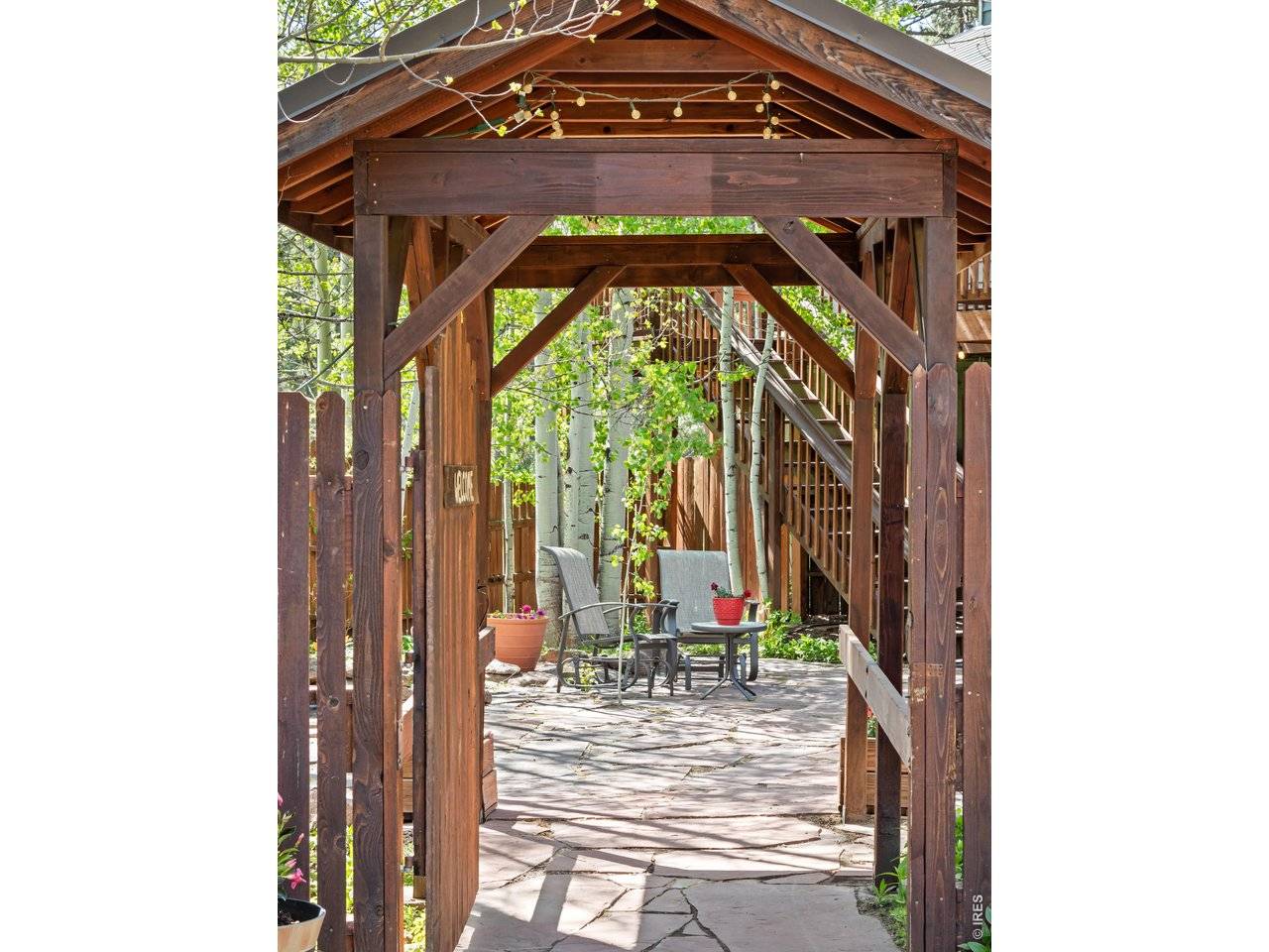 417 Dunraven Glade, Glen Haven, CO 80532