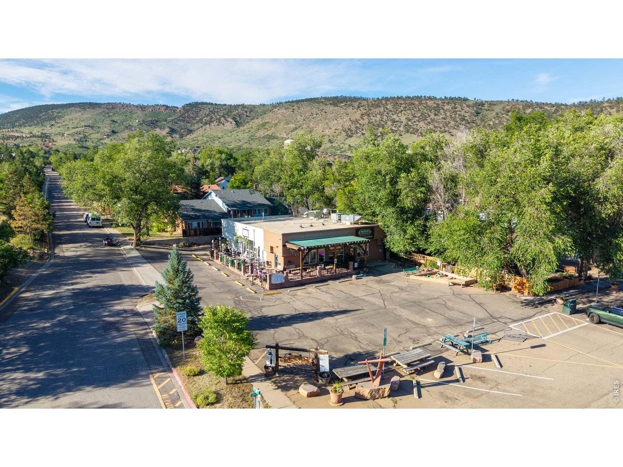 442 High, Lyons, CO 80540