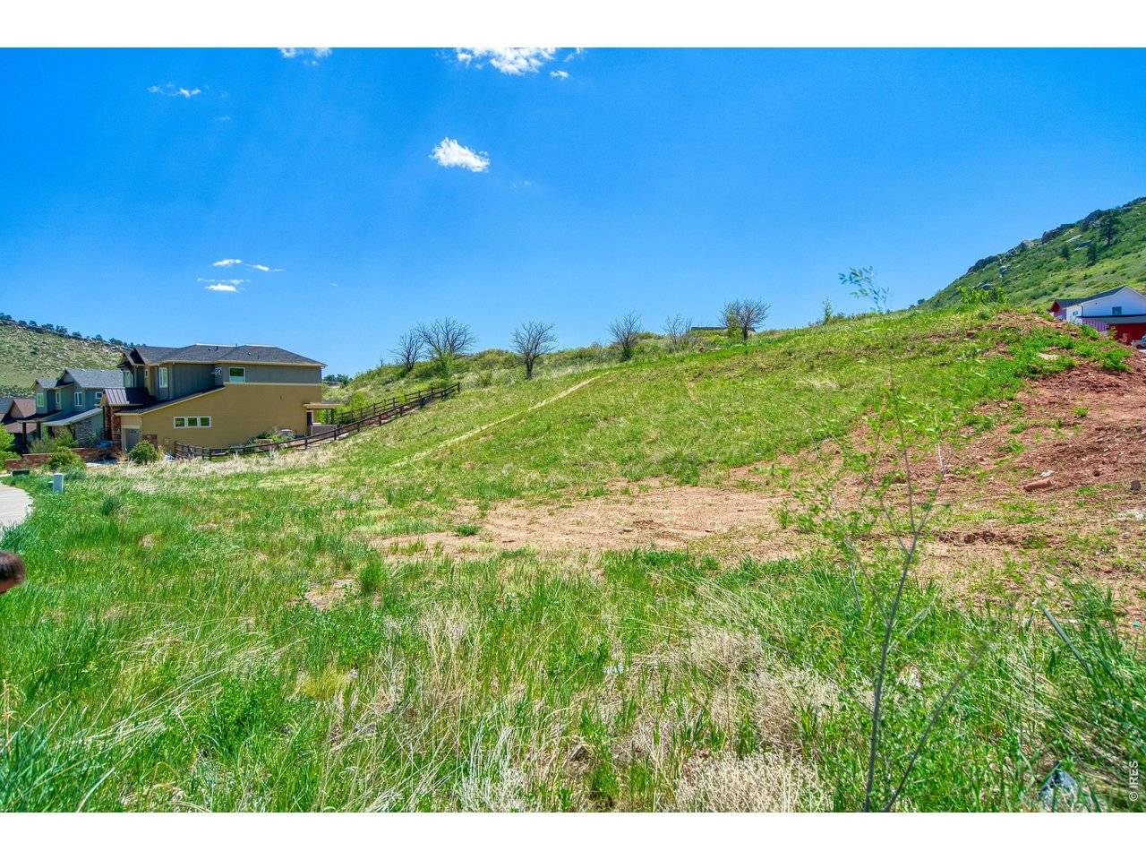 346 McConnell, Lyons, CO 80540