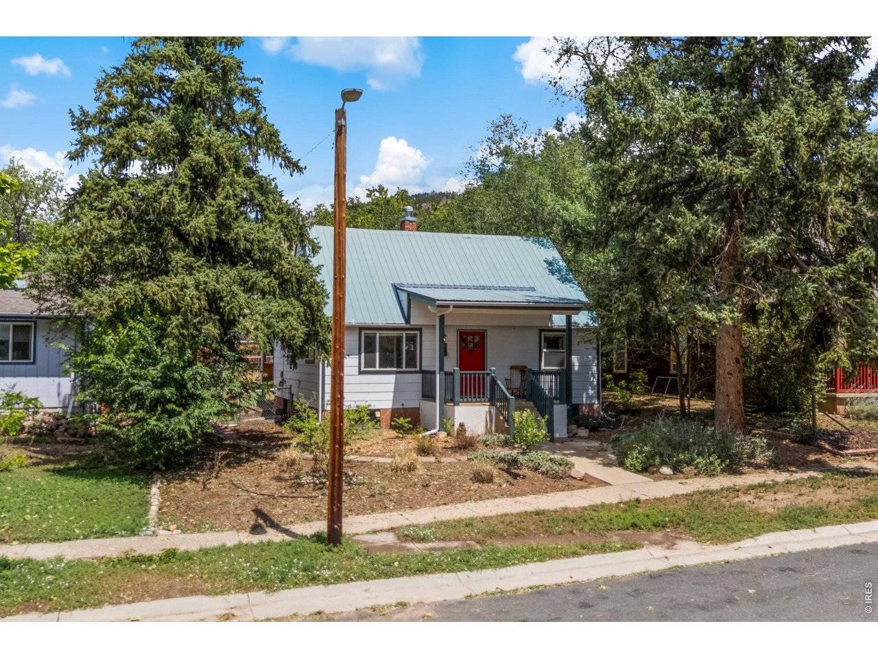 240 Main, Lyons, CO 80540