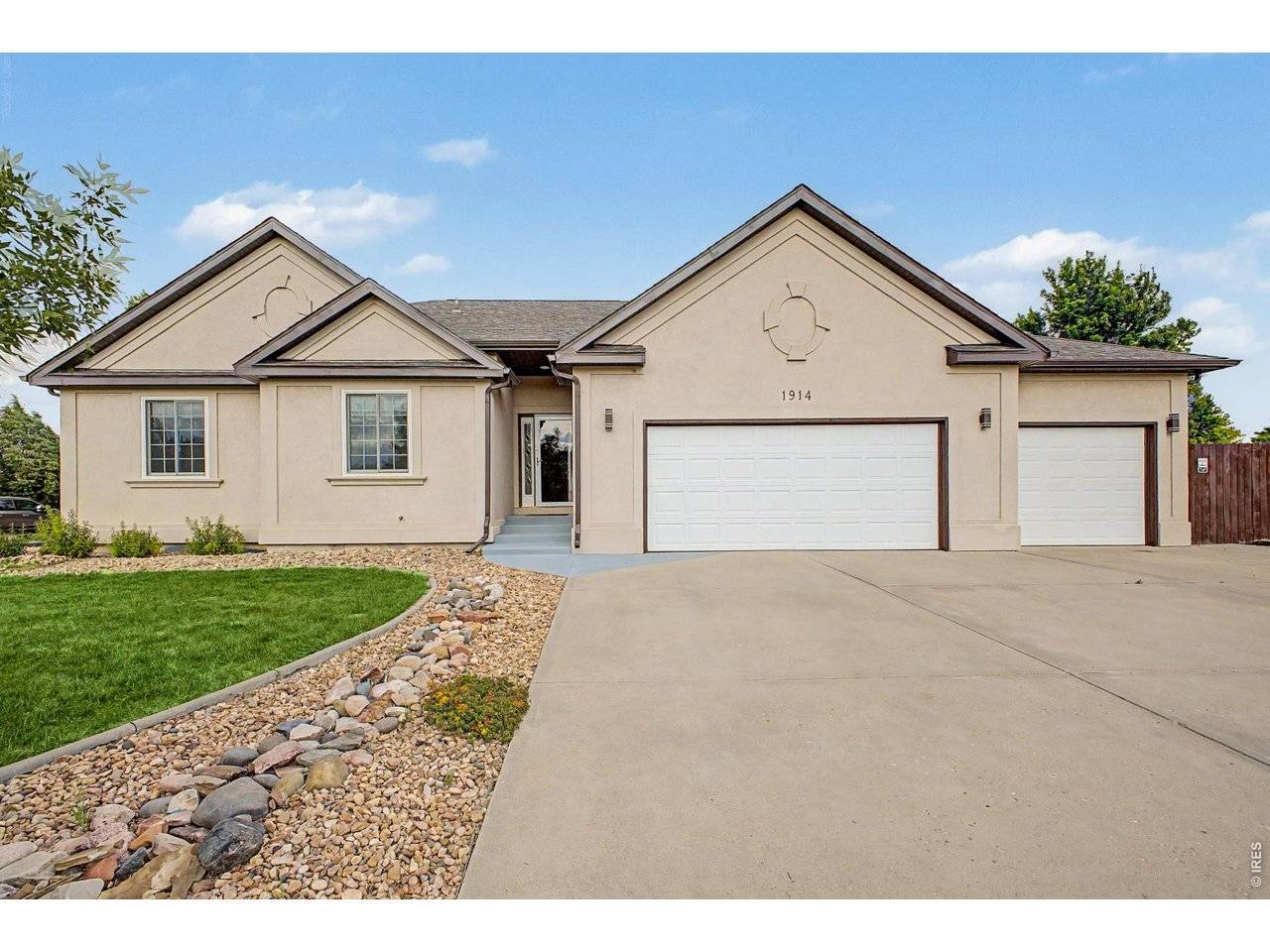 1914 74th, Greeley, CO 80634