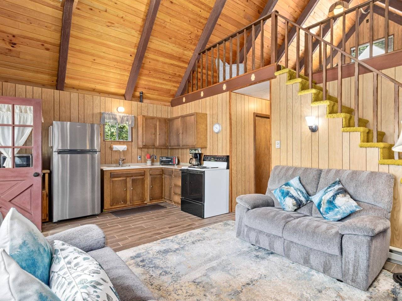 39 Hickory, Lyons, CO 80540