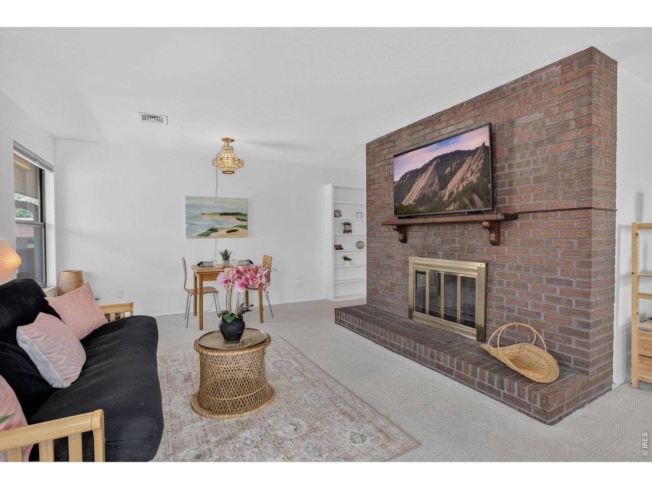 500 Manhattan #D10, Boulder, CO 80303