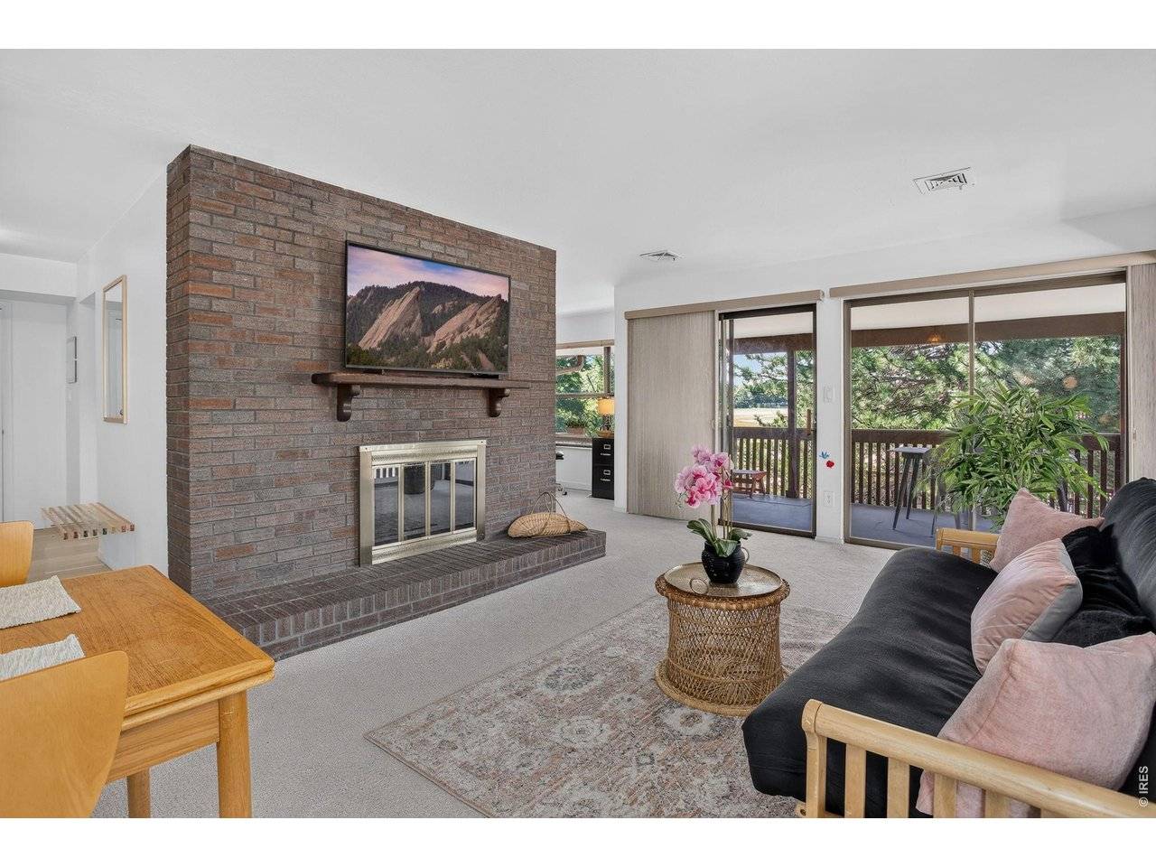 500 Manhattan #D10, Boulder, CO 80303