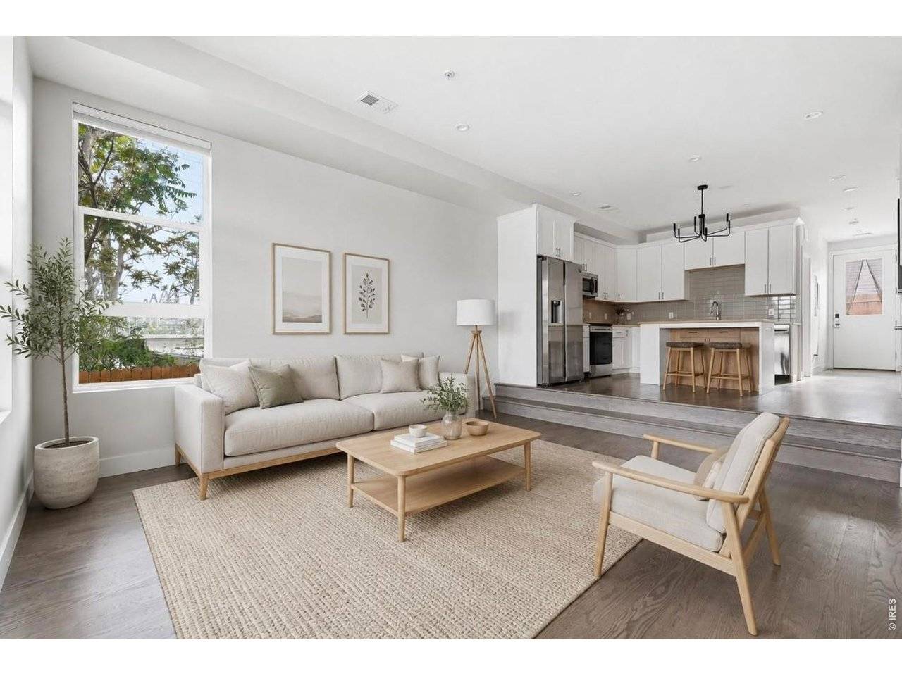 1187 S Navajo, Denver, CO 80223