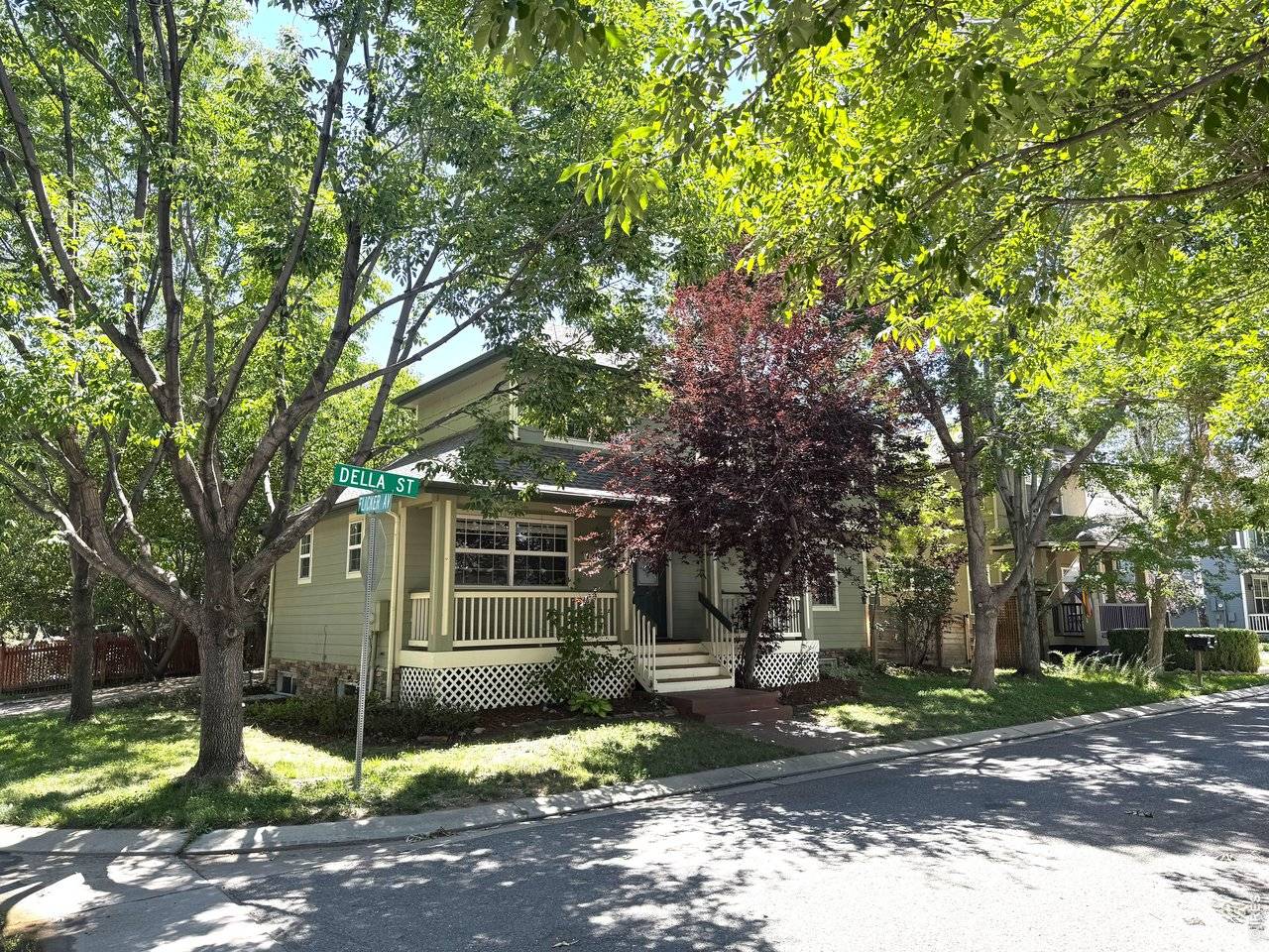 1202 Della, Longmont, CO 80501