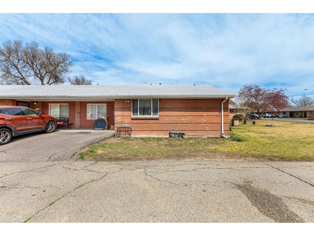 27 Newland, Lakewood, CO 80226