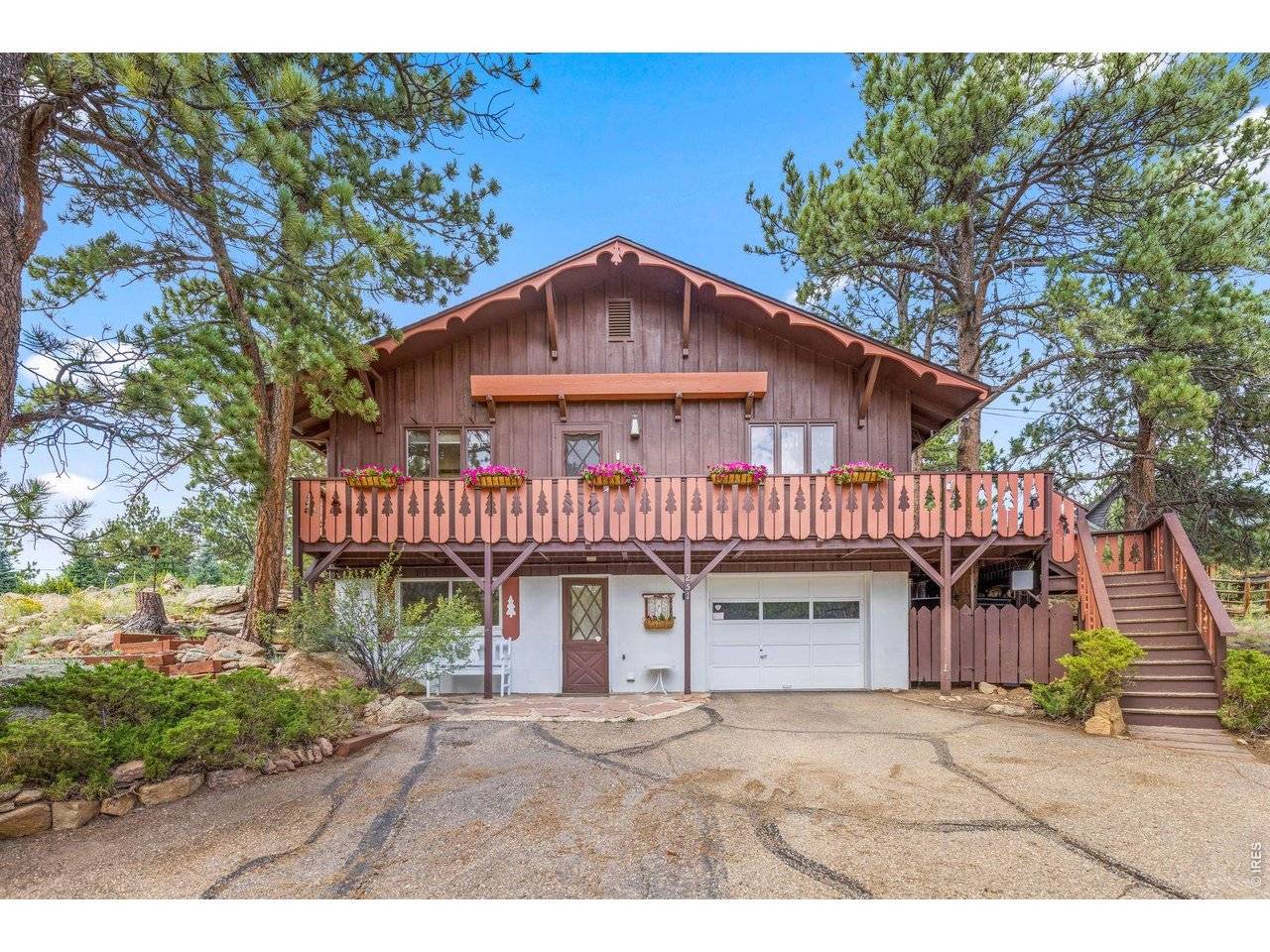 251 Mountain View, Estes Park, CO 80517