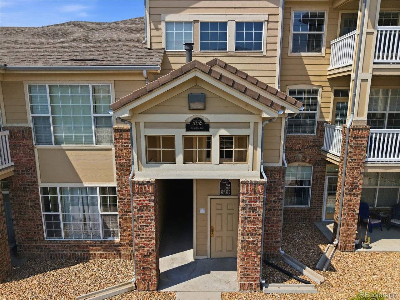 5755 N Genoa #14-303, Aurora, CO 80019