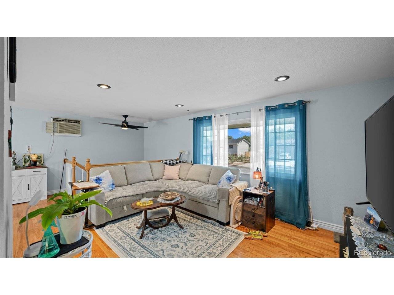 3114 Mission, Colorado Springs, CO 80909
