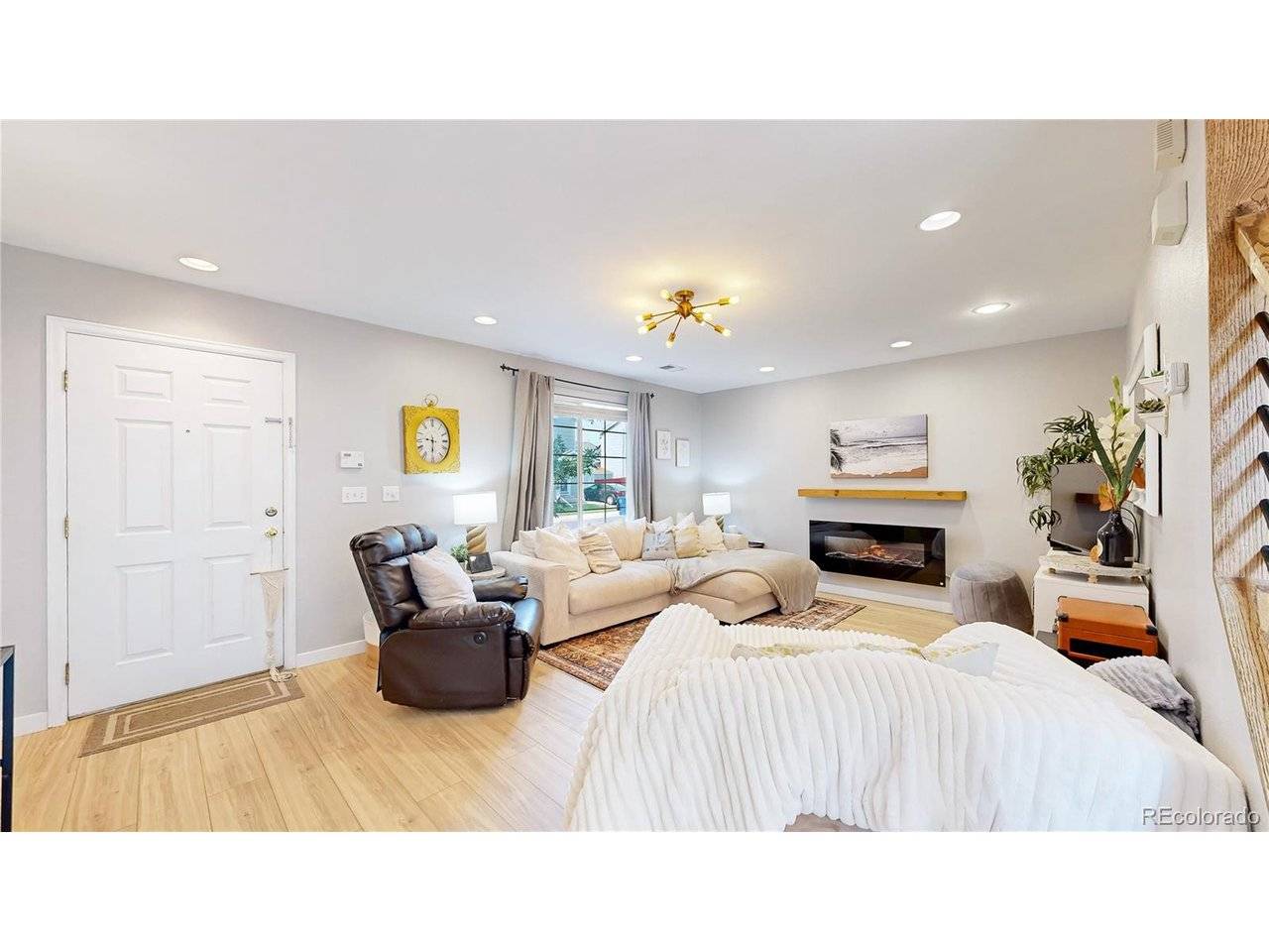 5537 E 100th, Thornton, CO 80229