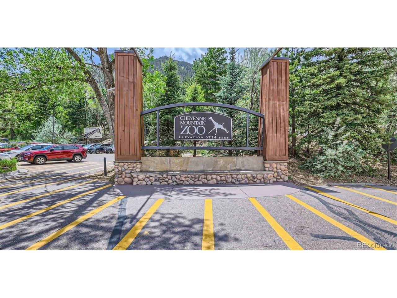 2704 Lower Crags, Colorado Springs, CO 80904