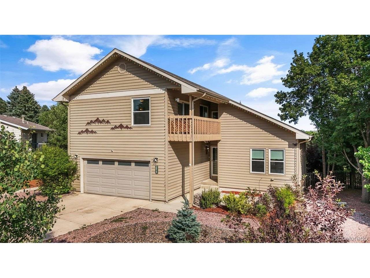 3829 Nuevo, Colorado Springs, CO 80918