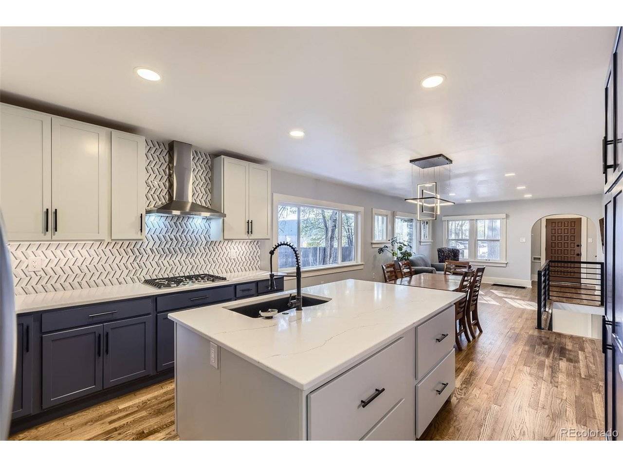 70 Cascade, Colorado Springs, CO 80907