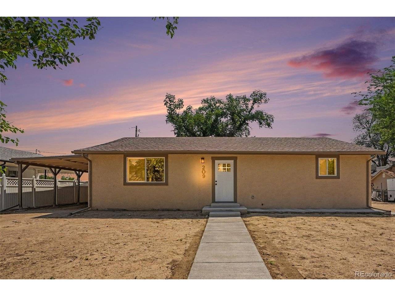 209 James, Avondale, CO 81022