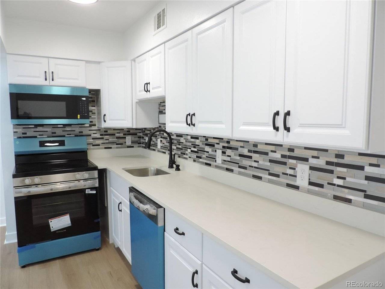 1845 Kendall #314E, Denver, CO 80214