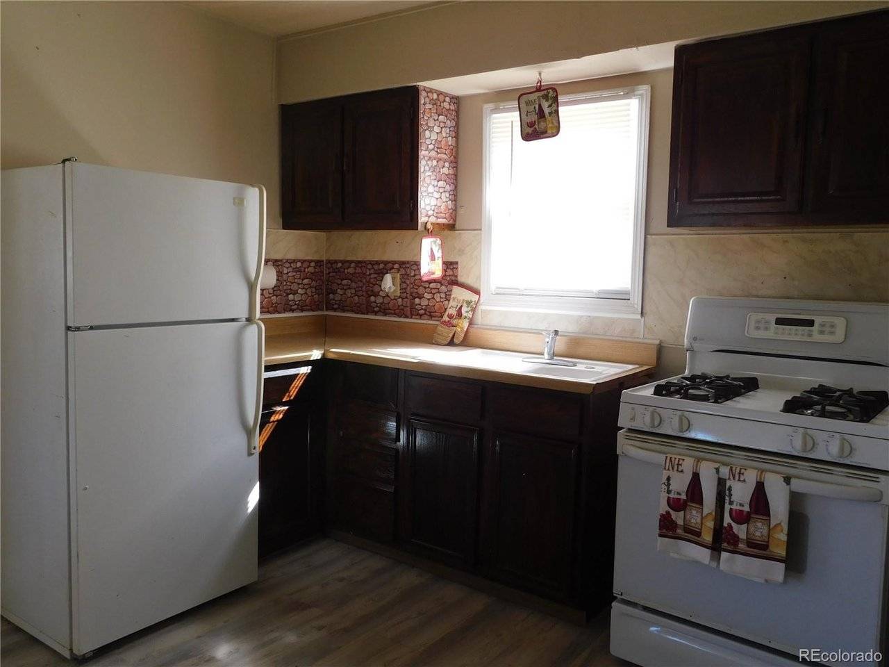 705 Adams, La Junta, CO 81050