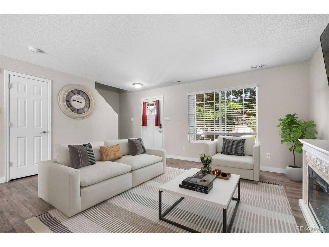 11656 Oakland, Commerce City, CO 80640