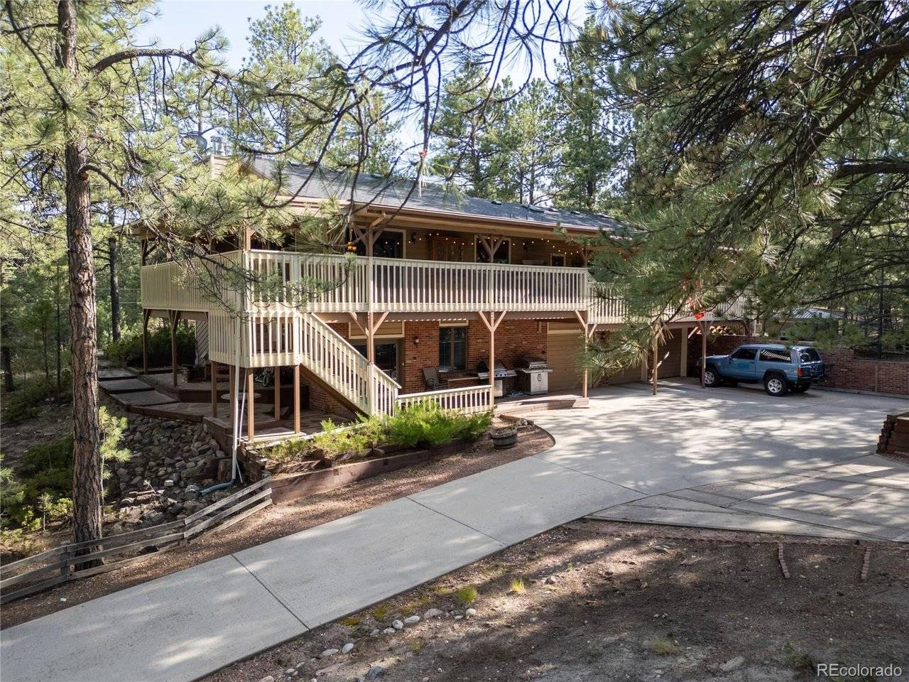 545 Tenderfoot, Larkspur, CO 80118