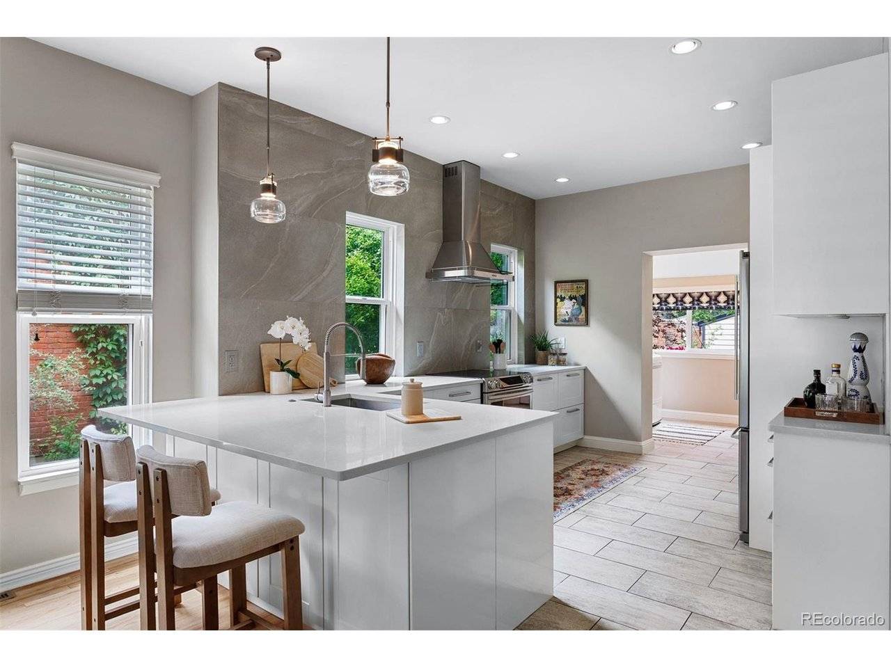 221 S Ogden, Denver, CO 80209