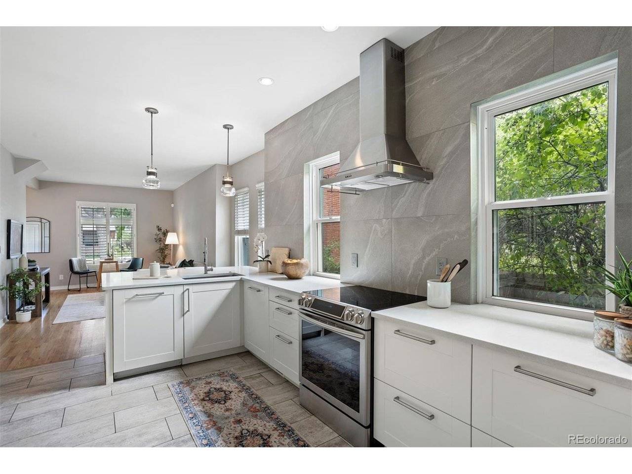 221 S Ogden, Denver, CO 80209