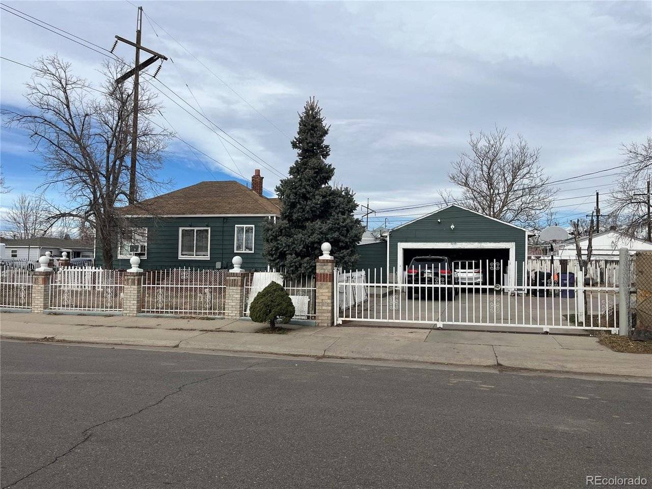 4950 Steele, Denver, CO 80216
