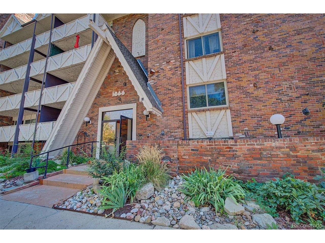 1366 Garfield #307, Denver, CO 80206
