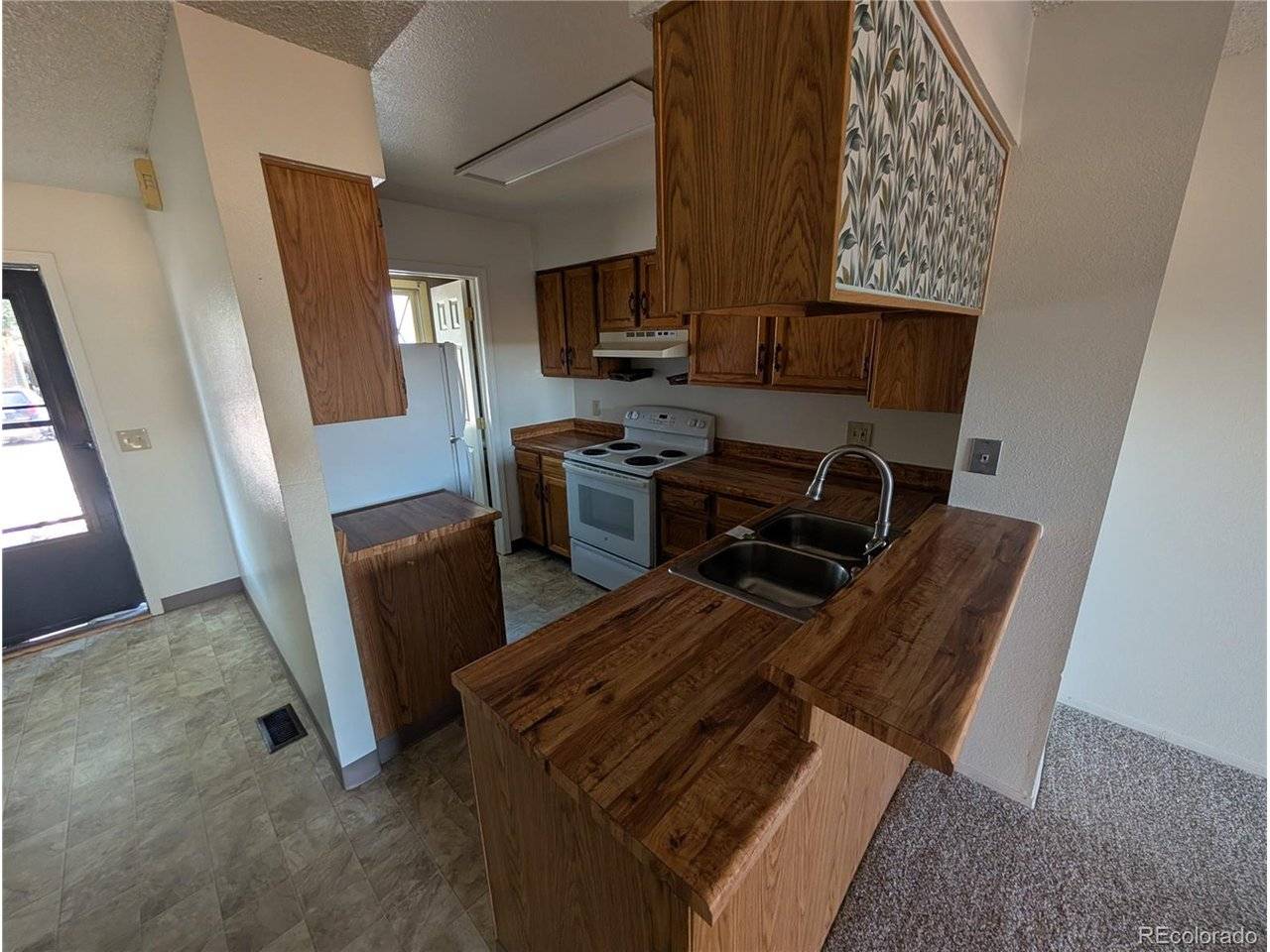 1632 S Idalia #C, Aurora, CO 80017