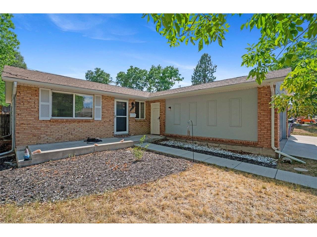 4234 W Radcliff, Denver, CO 80236