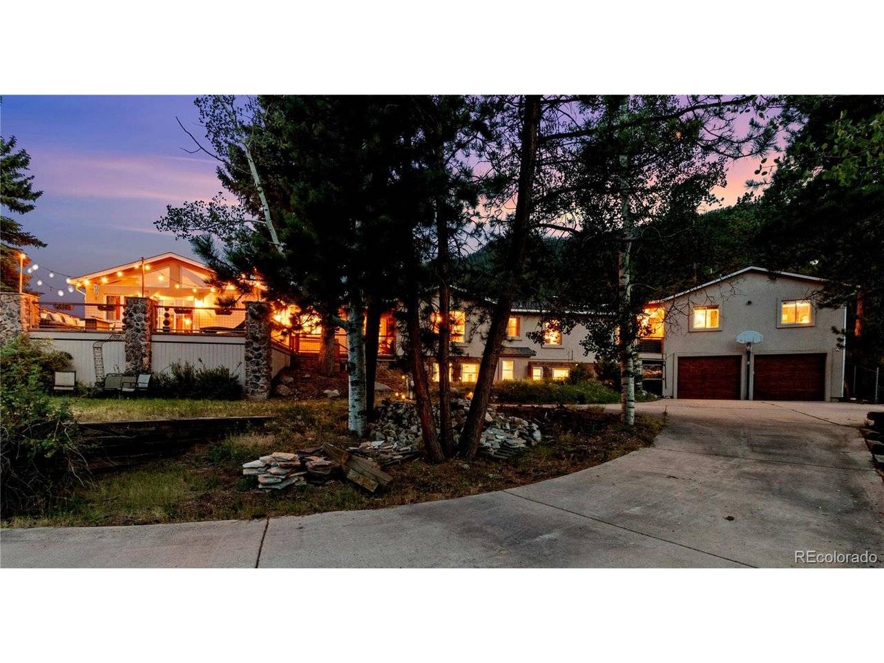 8825 Chipita Park, Cascade, CO 80809