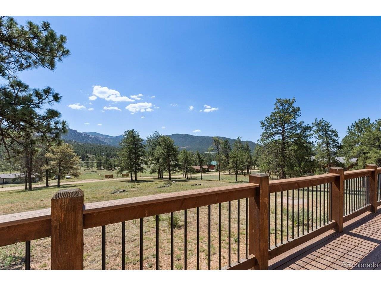 34 Fetlock, Florissant, CO 80816