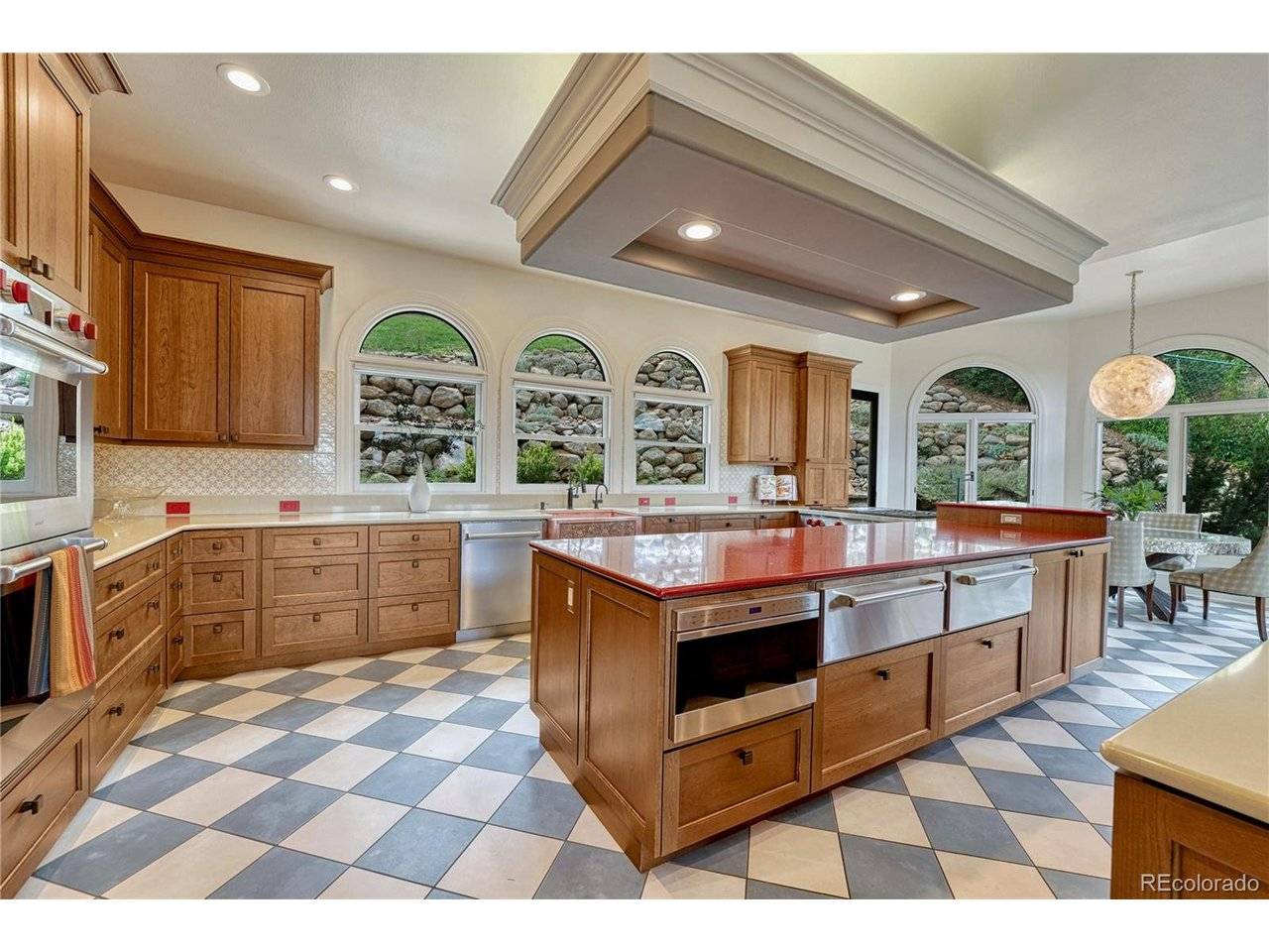 3 Pine, Colorado Springs, CO 80906