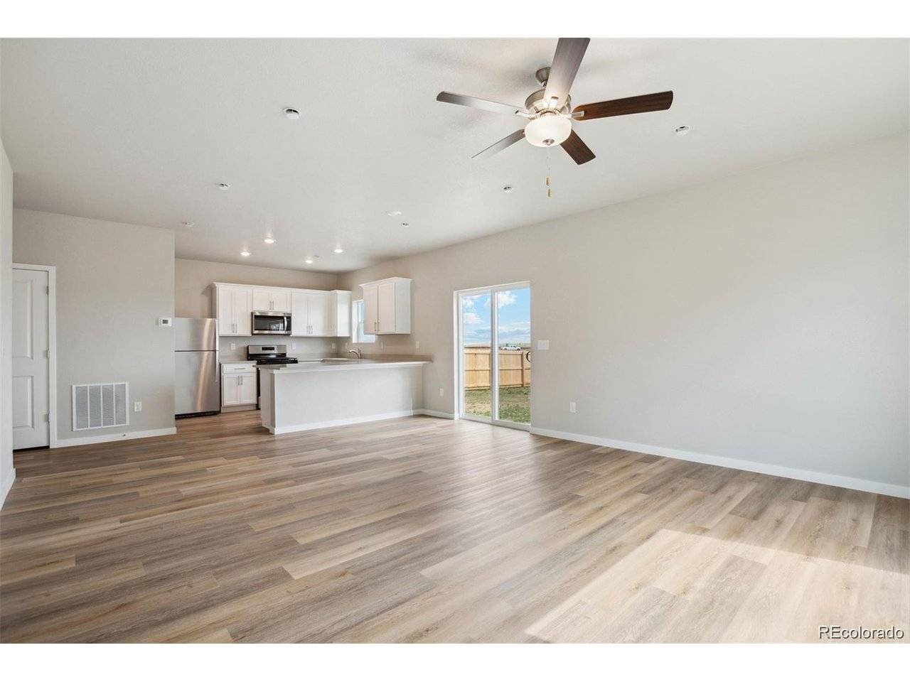 48240 Shetland Drive, Bennett, CO 80102
