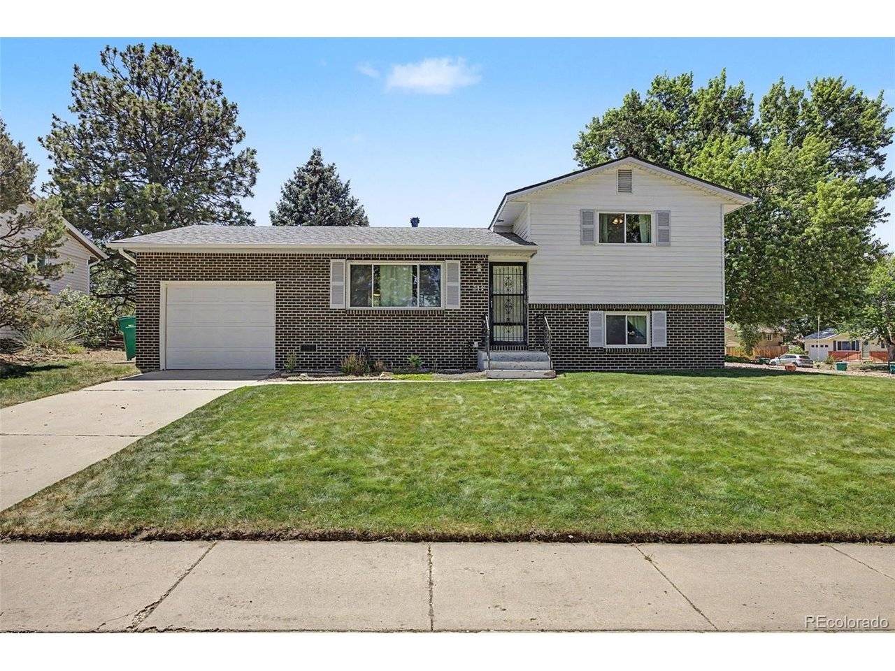 712 Lansing, Colorado Springs, CO 80909