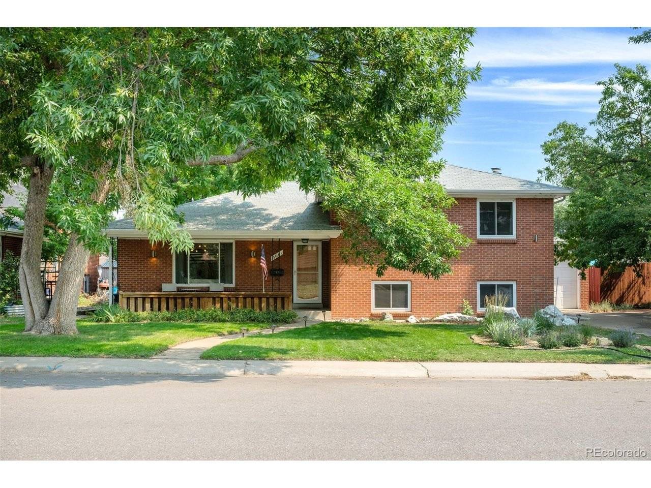 5681 E Gunnison, Denver, CO 80224