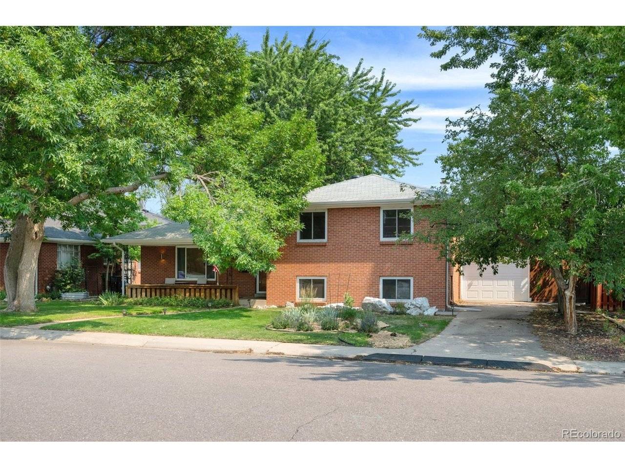 5681 E Gunnison, Denver, CO 80224