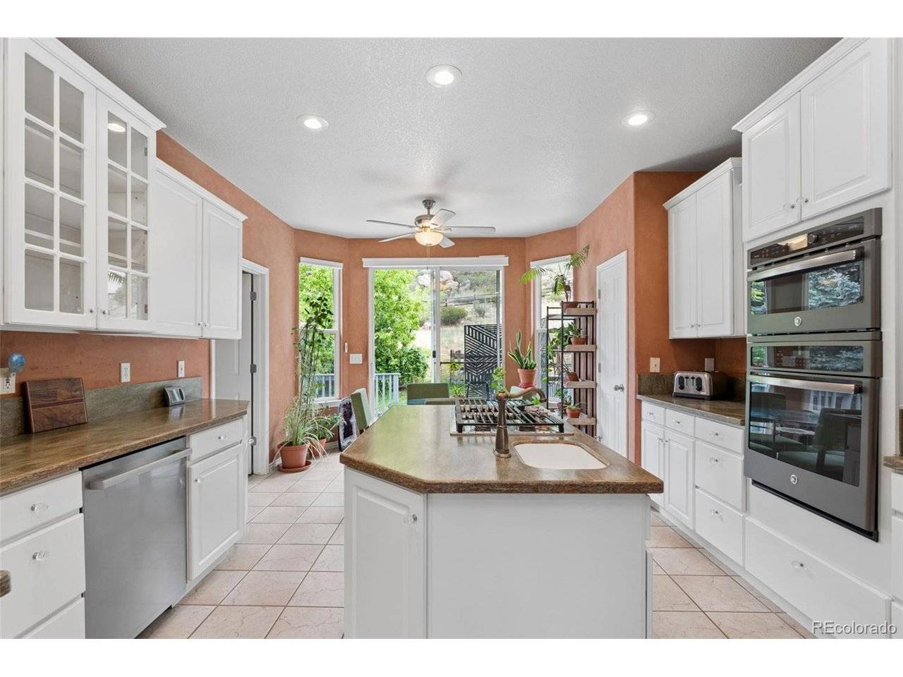 6 Eagle Nest, Lyons, CO 80540